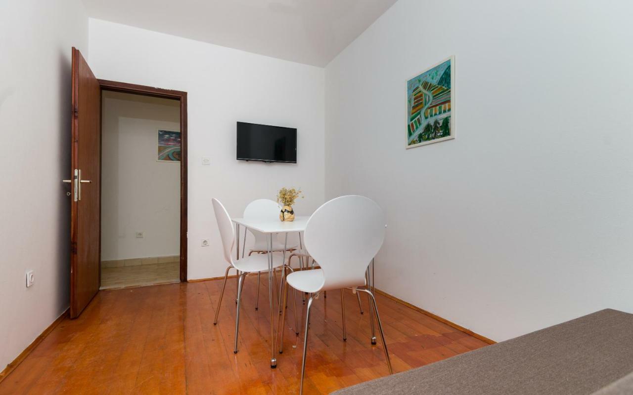 Apartman Azzurro *